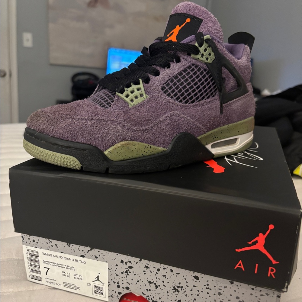 Jordan 4’s Purple Canyons